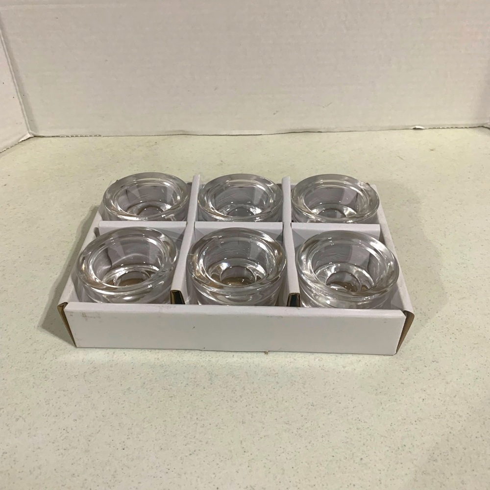 6 GLASS TEA LIGHT HOLDERS